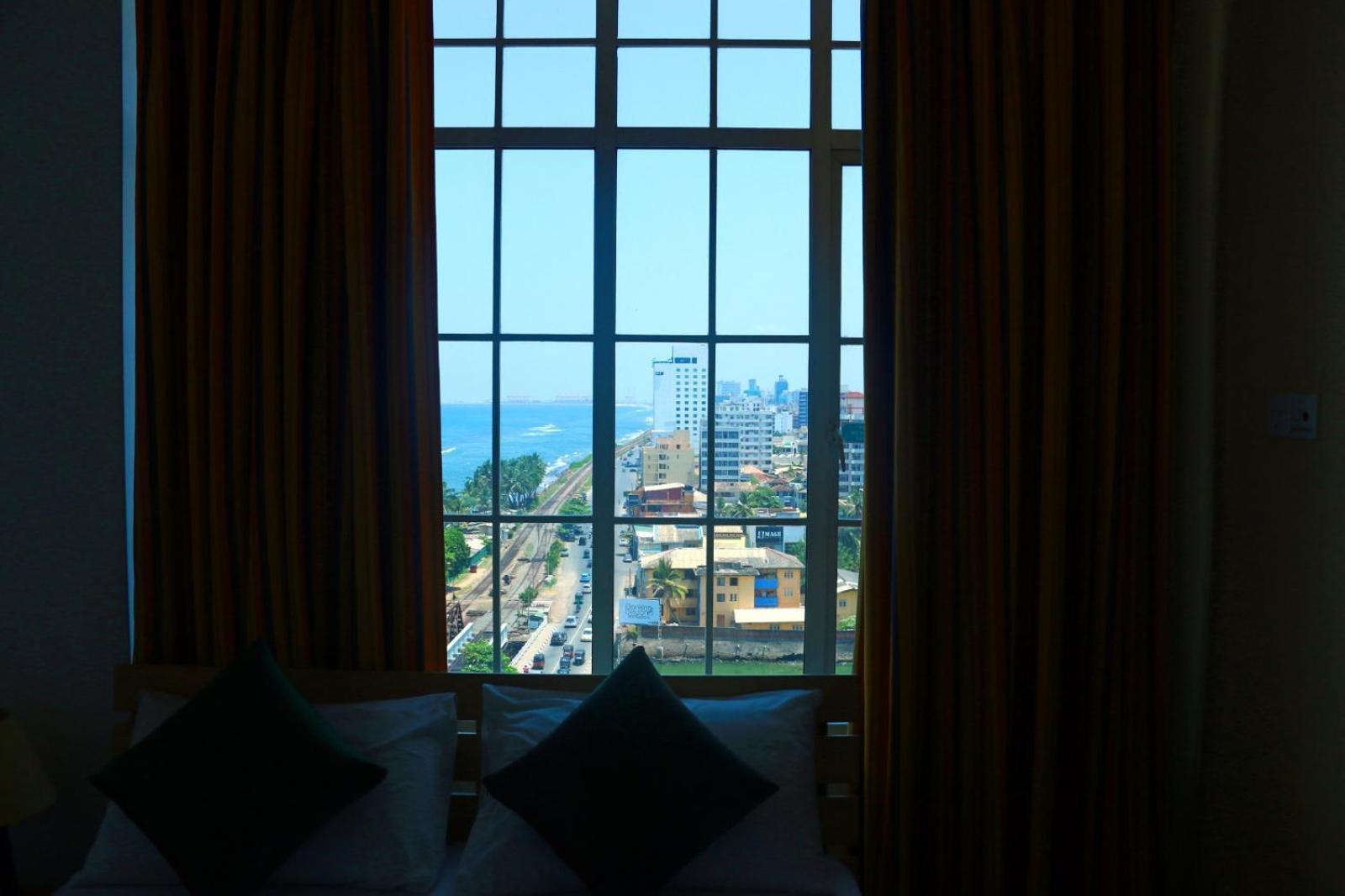Global Towers Hotel & Apartments Κολόμπο Εξωτερικό φωτογραφία