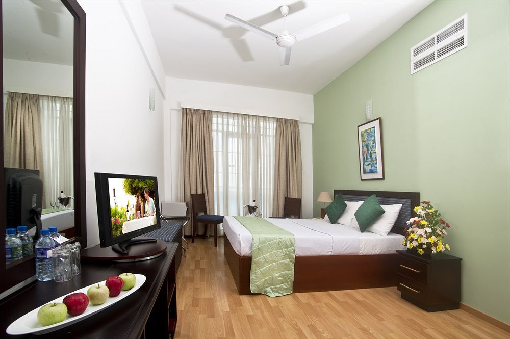 Global Towers Hotel & Apartments Κολόμπο Εξωτερικό φωτογραφία