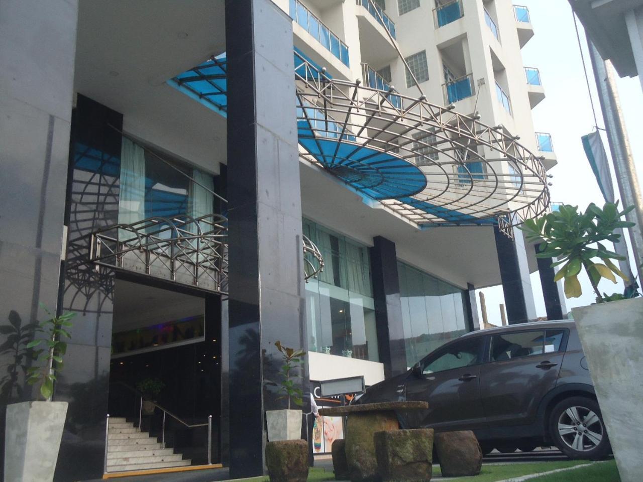 Global Towers Hotel & Apartments Κολόμπο Εξωτερικό φωτογραφία