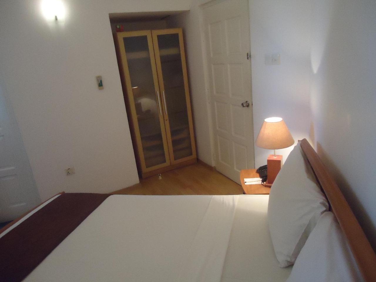 Global Towers Hotel & Apartments Κολόμπο Εξωτερικό φωτογραφία